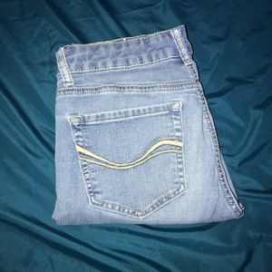 Light Washed Jeans